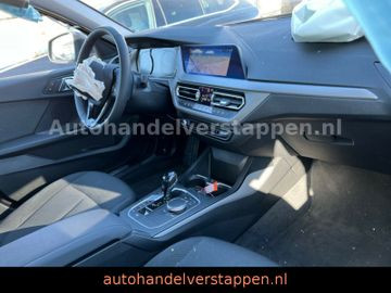 BMW 116 d Advantage Aut7G Live Cockpit LED Navi