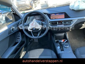 BMW 116 d Advantage Aut7G Live Cockpit LED Navi