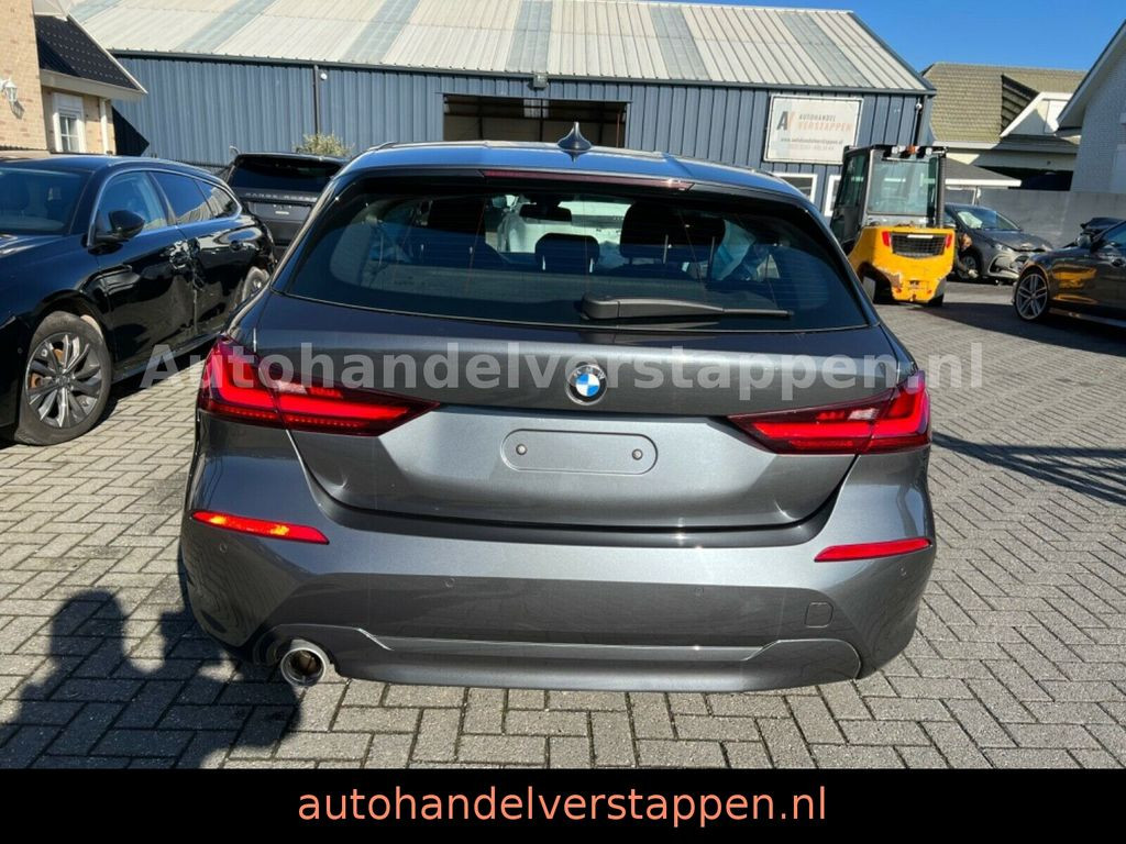 BMW 116 d Advantage Aut7G Live Cockpit LED Navi