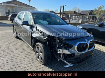 BMW 116 d Advantage Aut7G Live Cockpit LED Navi
