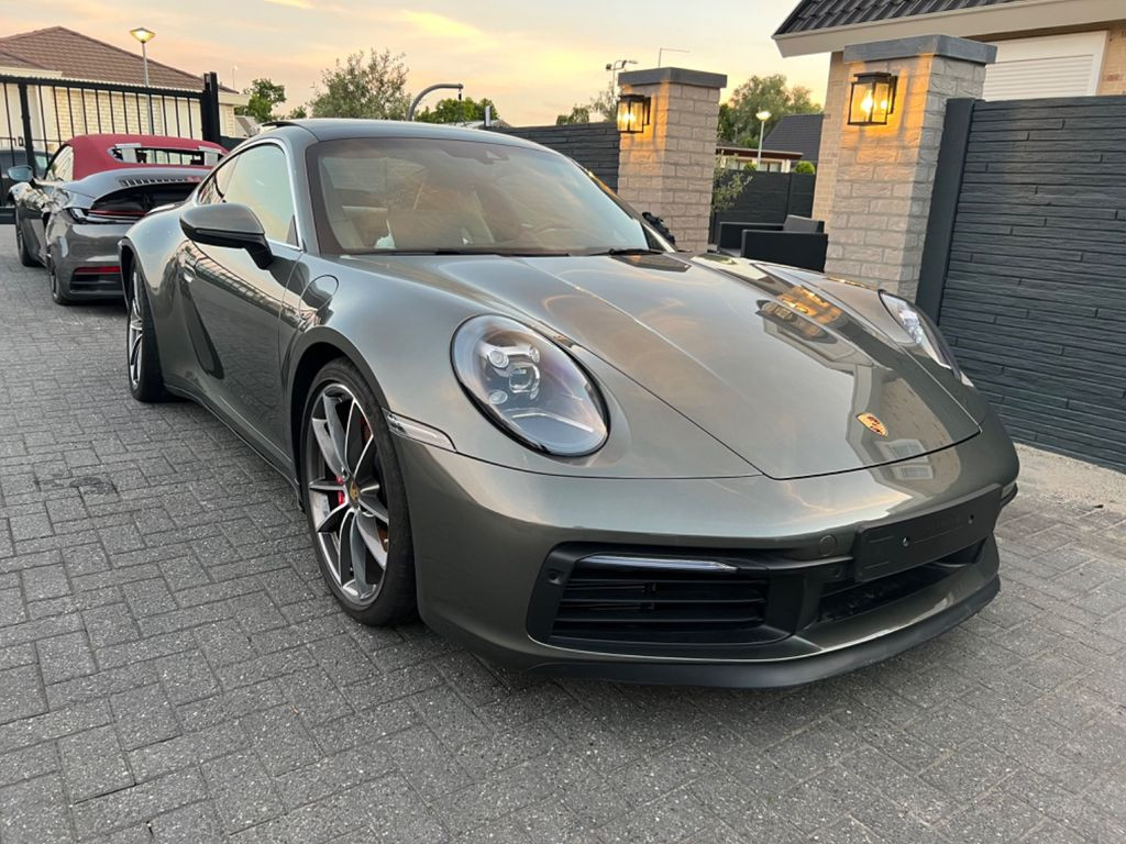 Porsche 911 Carrera 4S 450 Sport-Chrono-Paket Bose