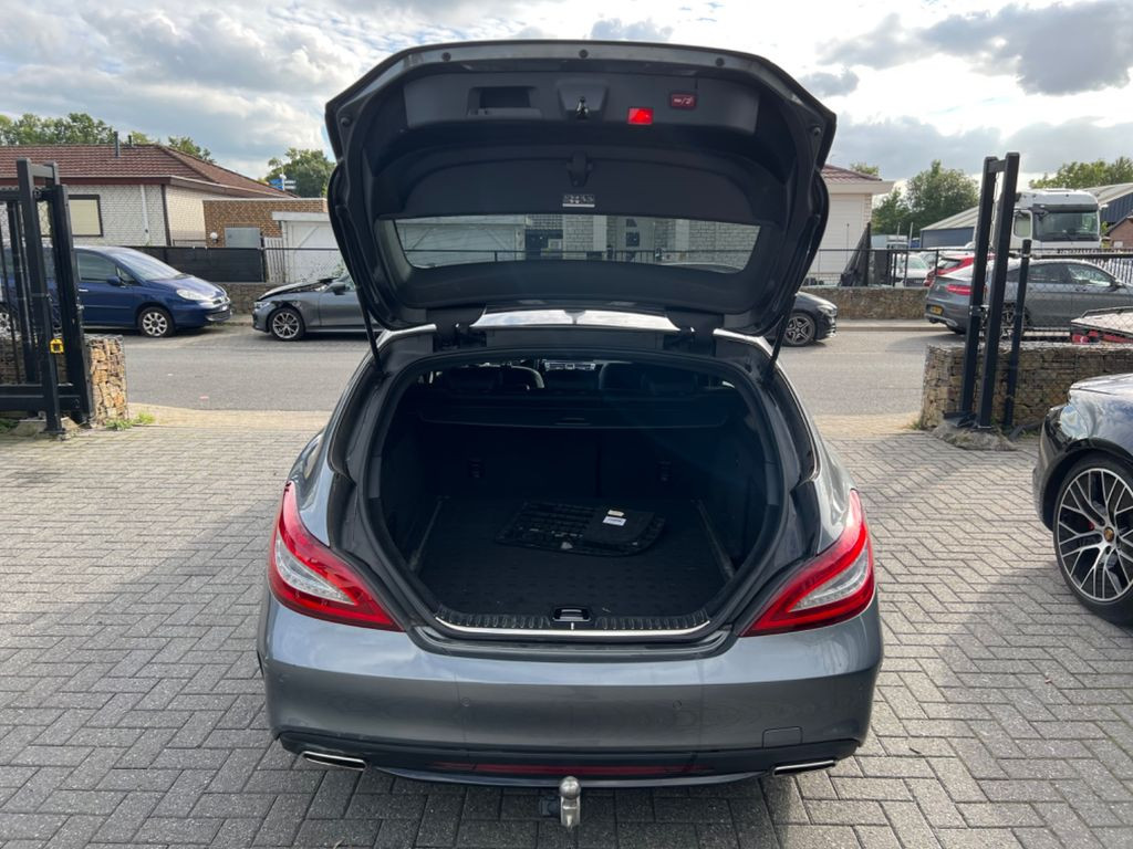 Mercedes-Benz CLS 250d Bleutec AMG SPORT Shooting Brake