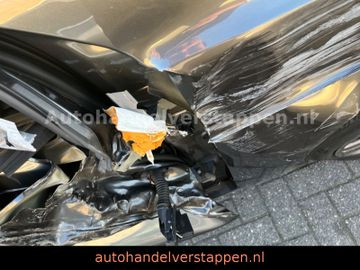 BMW 118 i Lim. Advantage LED Scheinw. Navigation