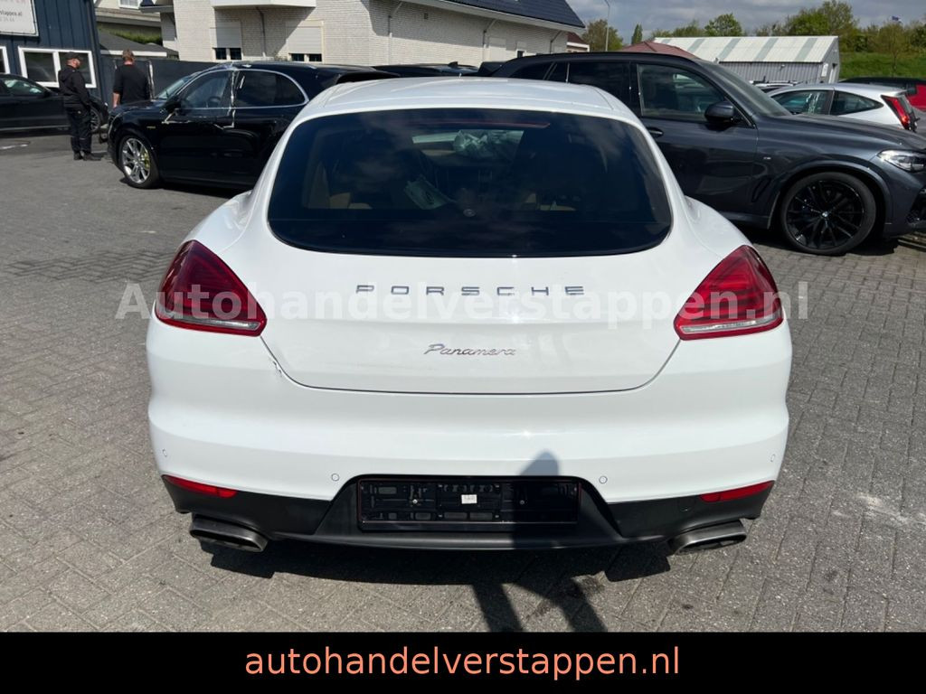 Porsche Panamera Diesel 184KW 20ZOLL Turbo Bose