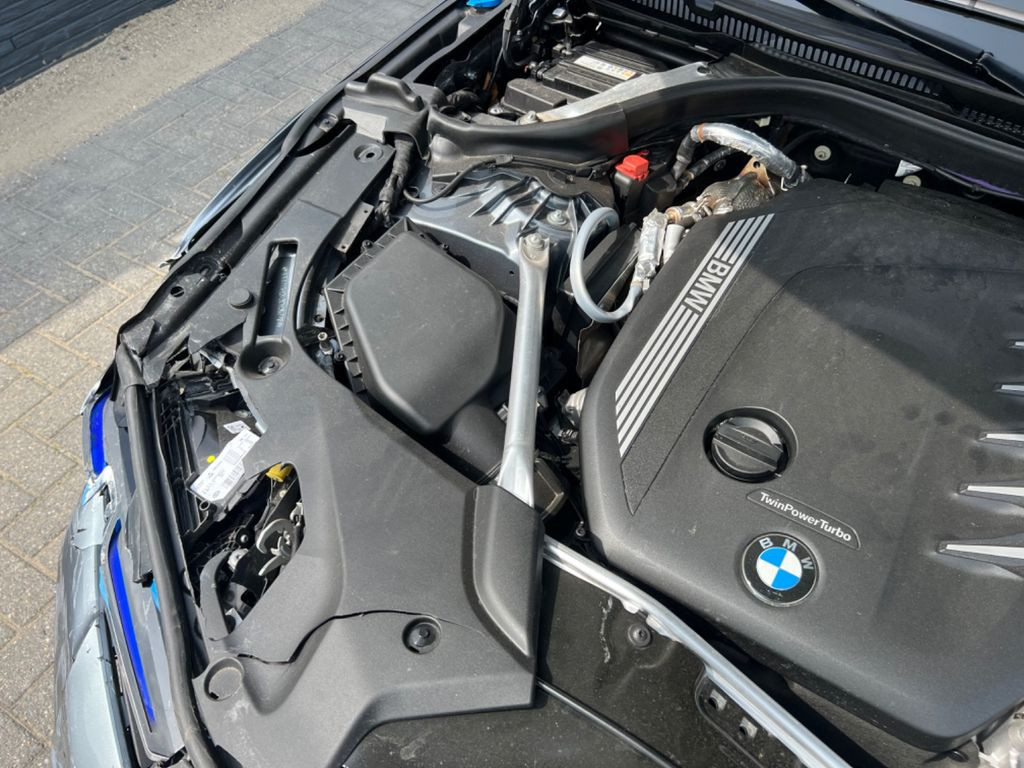 BMW 530 d M Sport 210KW Mild Hybrit Schiebedach