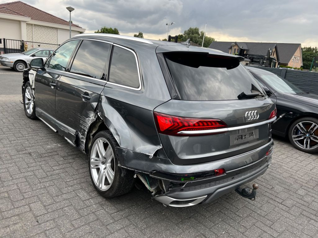 Audi Q7 45 TDI Quattro S line Panorama 7-Sitzer