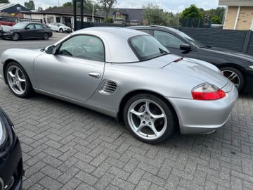 Porsche Boxster Cabriolet  2.7L Hardtop