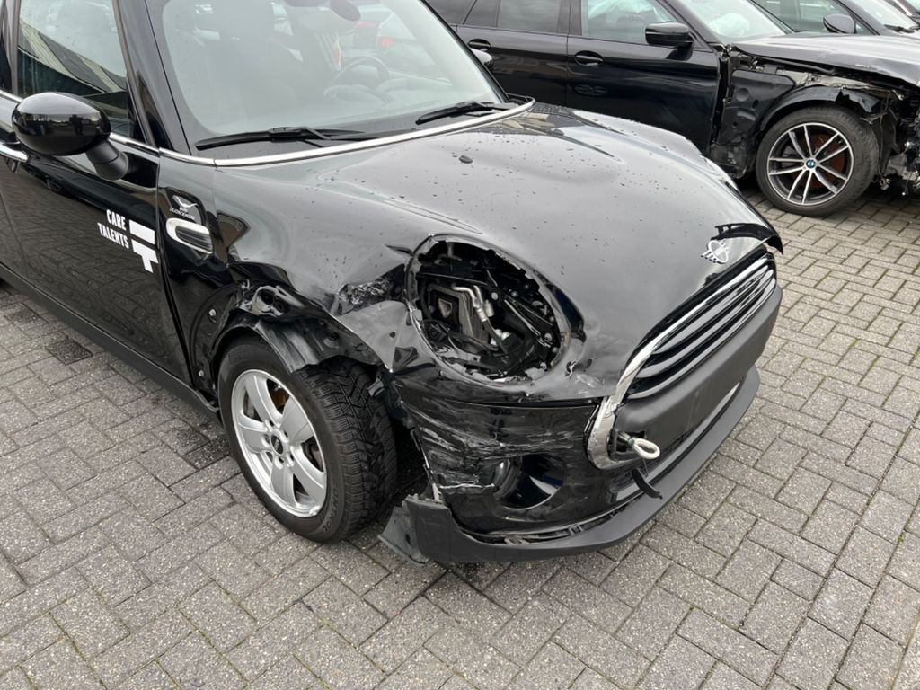 MINI ONE One 75KW Essential Trim Navi