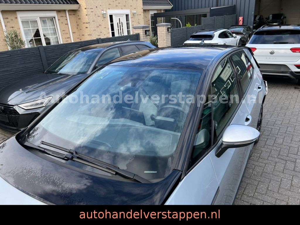 Volkswagen ID.3 Pro Life  Rijbaar/Drive ready