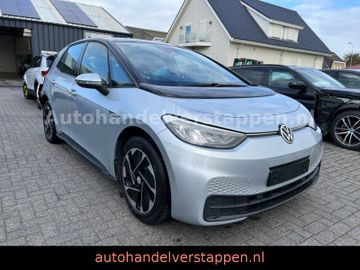 Volkswagen ID.3 Pro Life  Rijbaar/Drive ready