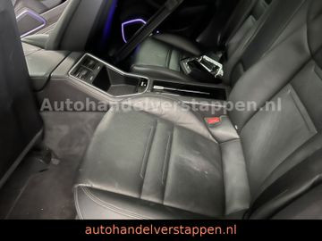 Porsche Panamera 4 E-Hybrid Sport-Chrono-Paket Panorama