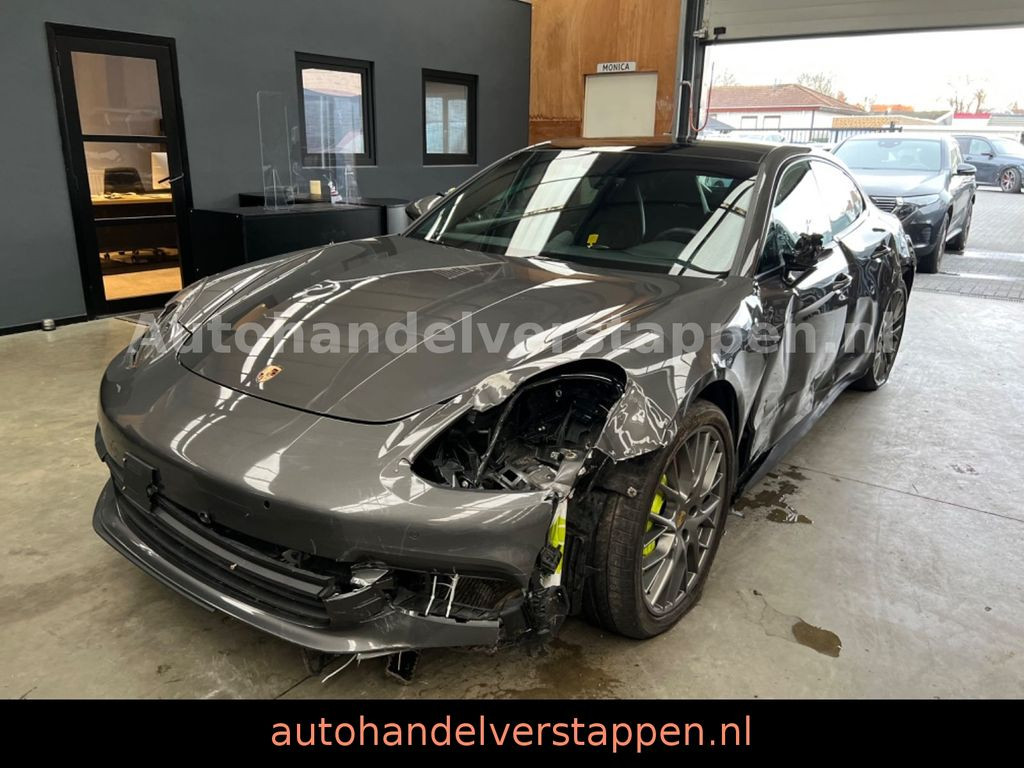 Porsche Panamera 4 E-Hybrid Sport-Chrono-Paket Panorama