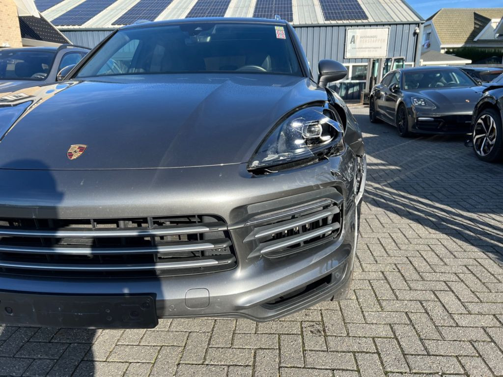 Porsche Cayenne 3.0L V6 Turbo 250KW Panorama