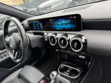 Mercedes-Benz A160d DAB+ Navigation 106co2