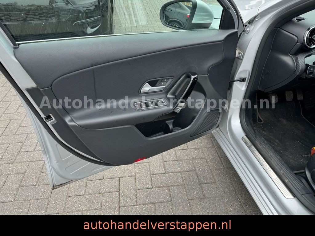 Mercedes-Benz A160d DAB+ Navigation 106co2