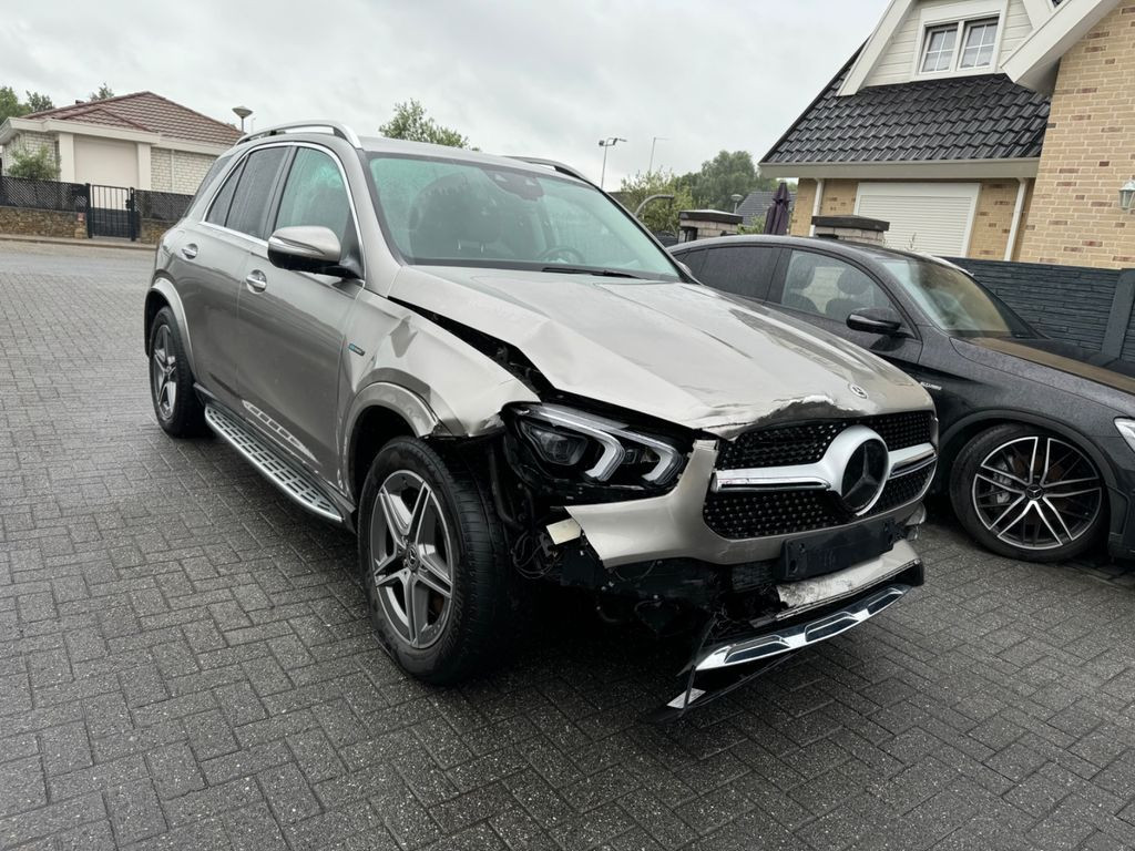 Mercedes-Benz GLE 350 de 4Matic AMG Sport 29co2 DAB+