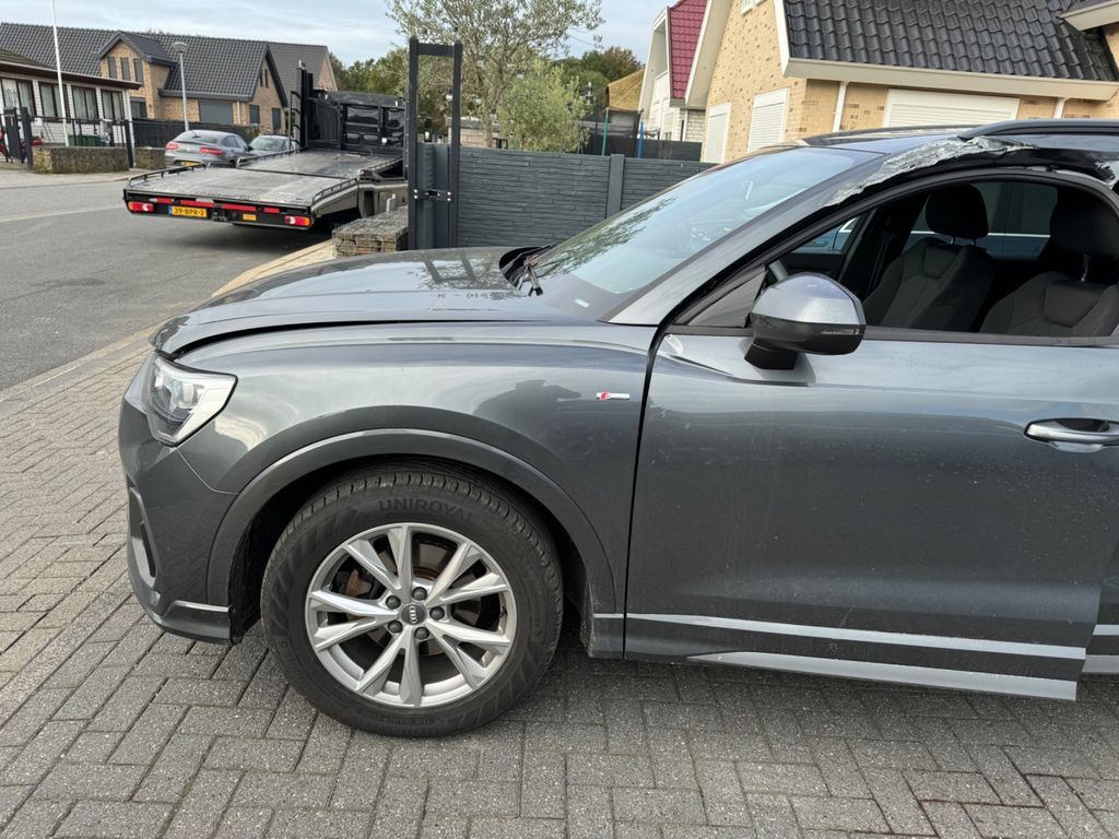 Audi Q3 35 TDI 110KW  S-Tronic  S line Sport