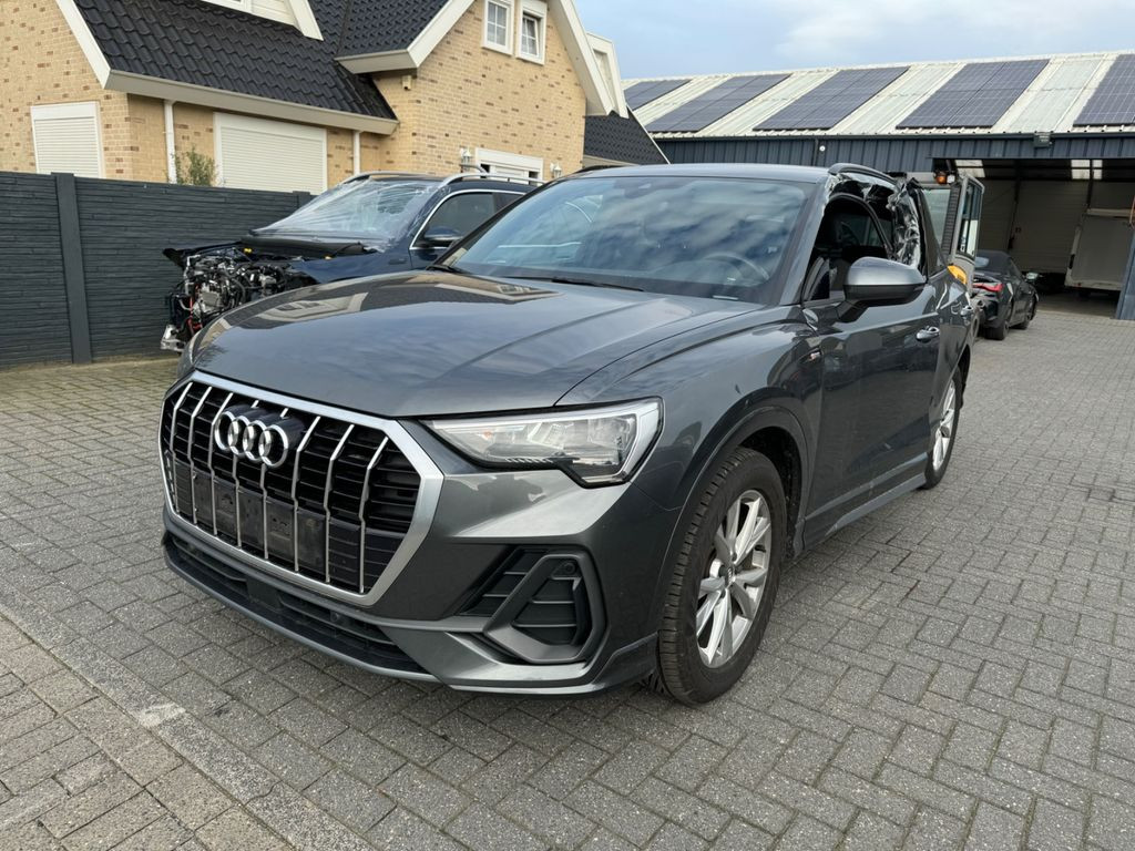 Audi Q3 35 TDI 110KW  S-Tronic  S line Sport