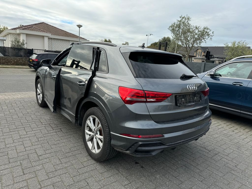 Audi Q3 35 TDI 110KW  S-Tronic  S line Sport