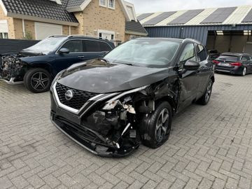 Nissan Qashqai 1.3 DIG-T MHEV N-Connecta Pano 360Cam