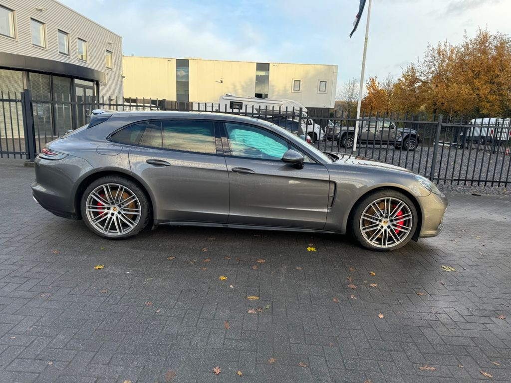 Porsche Panamera Sport Turismo Turbo 404KW Pano 4zonen