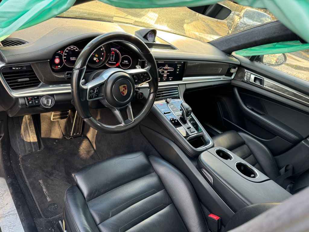 Porsche Panamera Sport Turismo Turbo 404KW Pano 4zonen