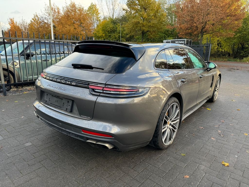 Porsche Panamera Sport Turismo Turbo 404KW Pano 4zonen