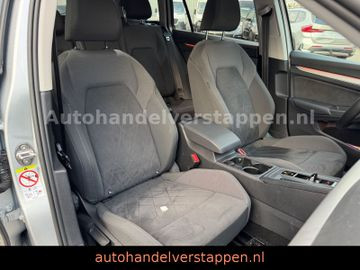 Volkswagen Golf VIII Variant Life 2,0TDI DSG 110KW Navi