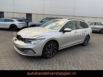 Volkswagen Golf VIII Variant Life 2,0TDI DSG 110KW Navi