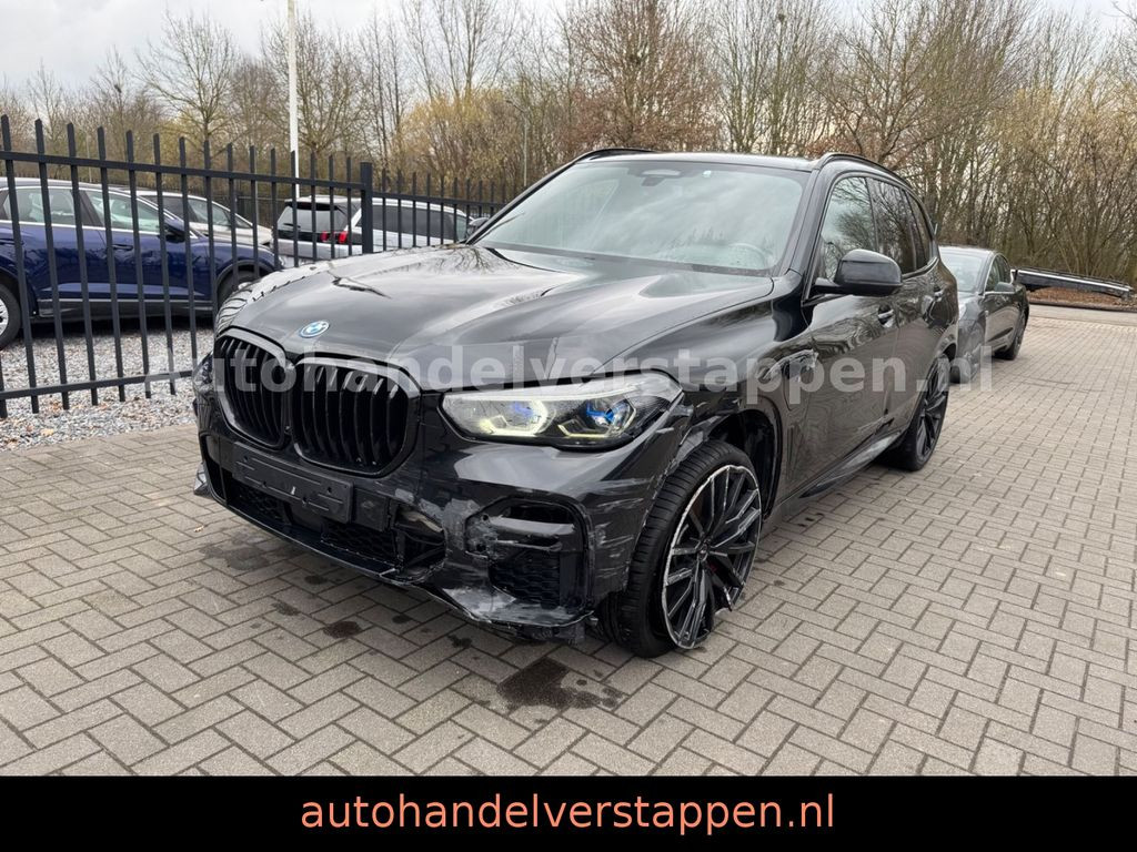 BMW X5 xDrive45e M Sport Pano B&W AHK Laser Airmatik
