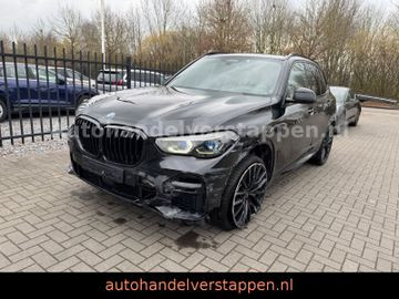 BMW X5 xDrive45e M Sport Pano B&W AHK Laser Airmatik