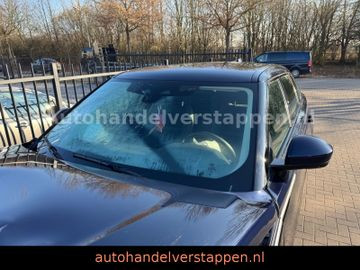 Land Rover Range Rover Velar Dynamic SE 2.0L SI 184KW