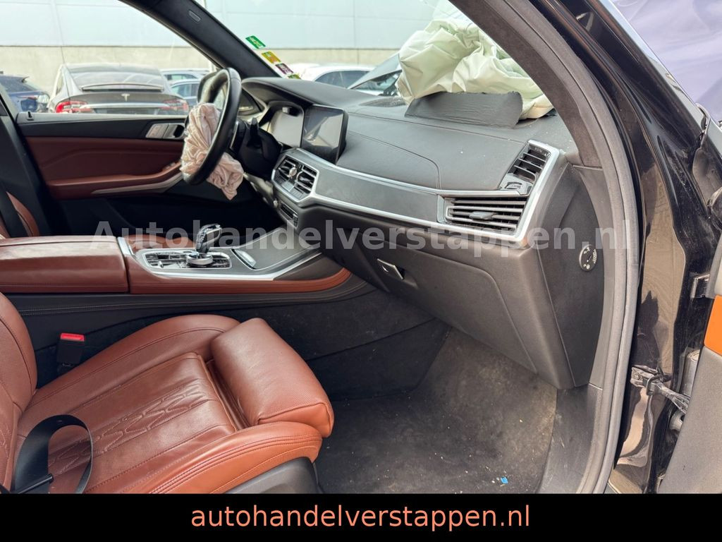 BMW X7 M50d 294KW Pano Sky -Executive- 6Sitzer