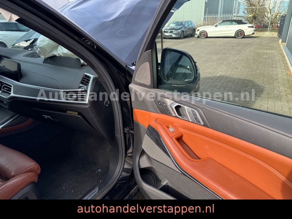 BMW X7 M50d 294KW Pano Sky -Executive- 6Sitzer