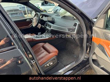 BMW X7 M50d 294KW Pano Sky -Executive- 6Sitzer