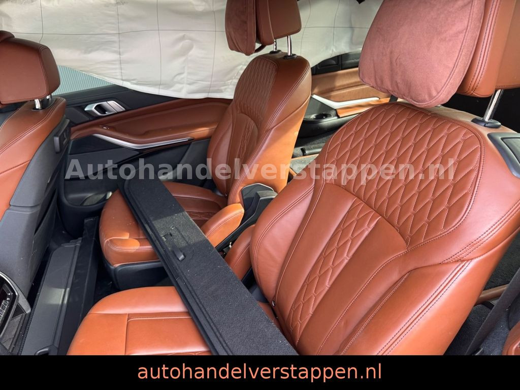 BMW X7 M50d 294KW Pano Sky -Executive- 6Sitzer