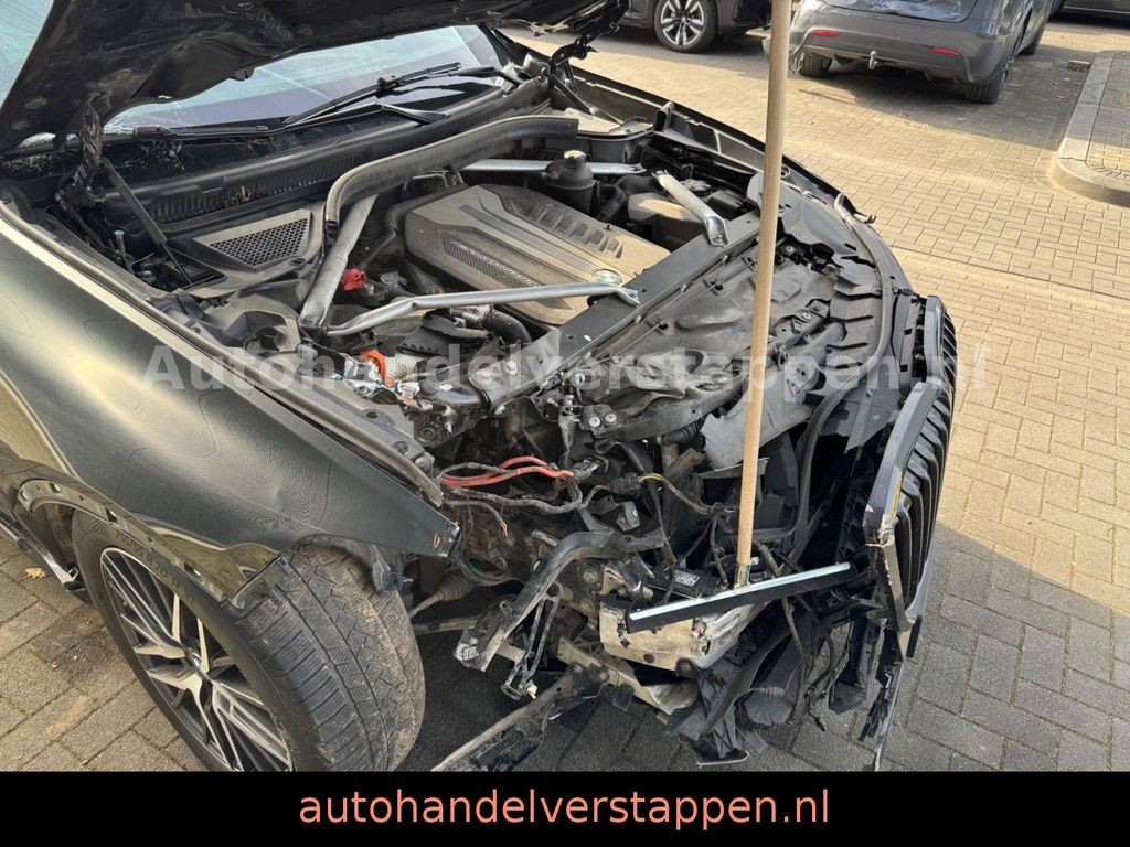 BMW X7 M50d 294KW Pano Sky -Executive- 6Sitzer