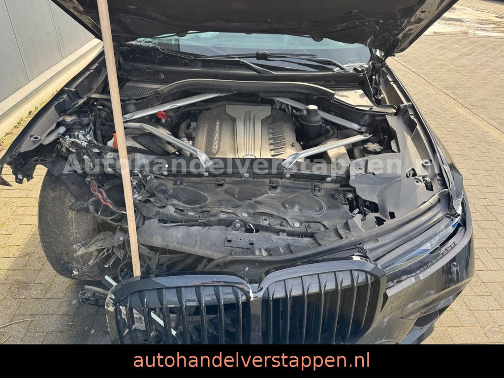 BMW X7 M50d 294KW Pano Sky -Executive- 6Sitzer