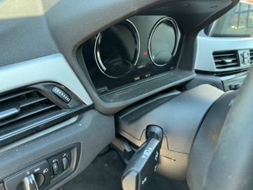 BMW X1 sDrive16d Automatik Advantage F48