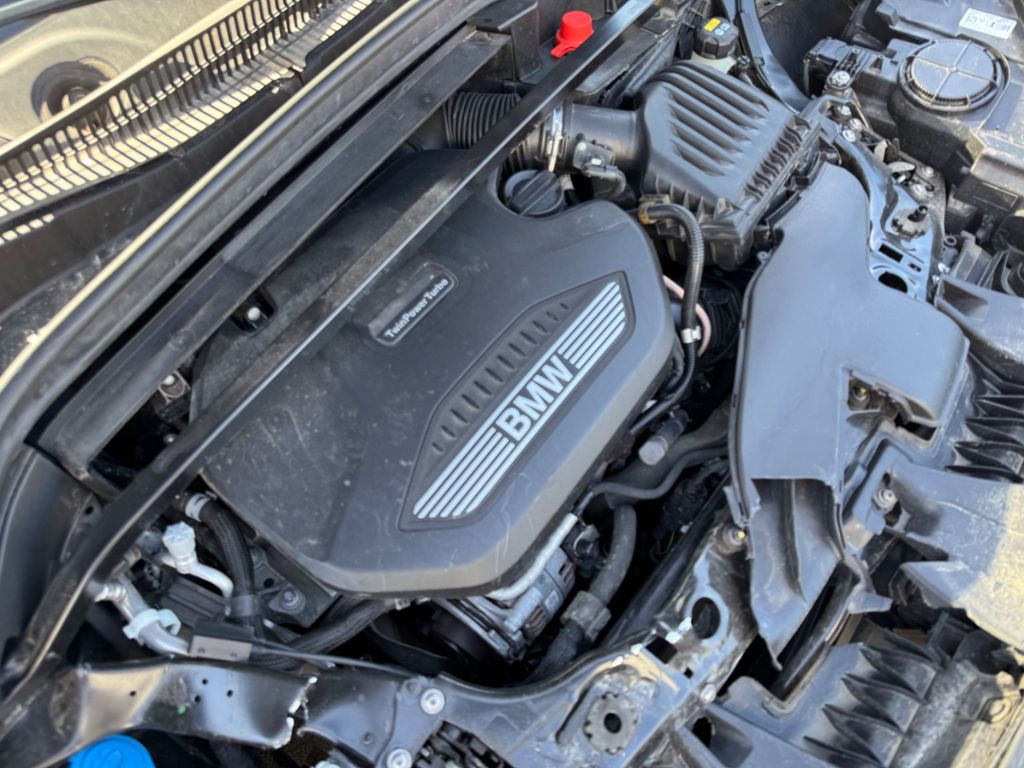 BMW X1 sDrive16d Automatik Advantage F48