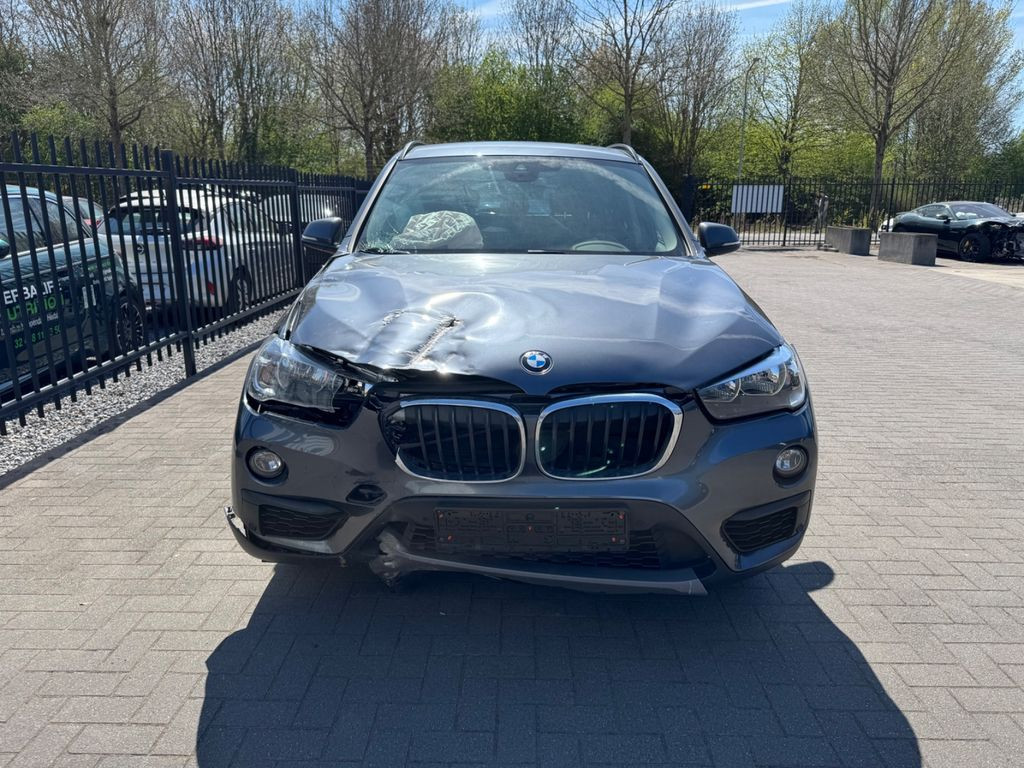 BMW X1 sDrive16d Automatik Advantage F48