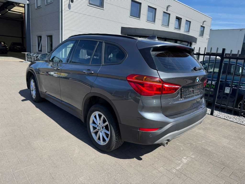 BMW X1 sDrive16d Automatik Advantage F48