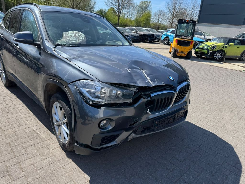 BMW X1 sDrive16d Automatik Advantage F48