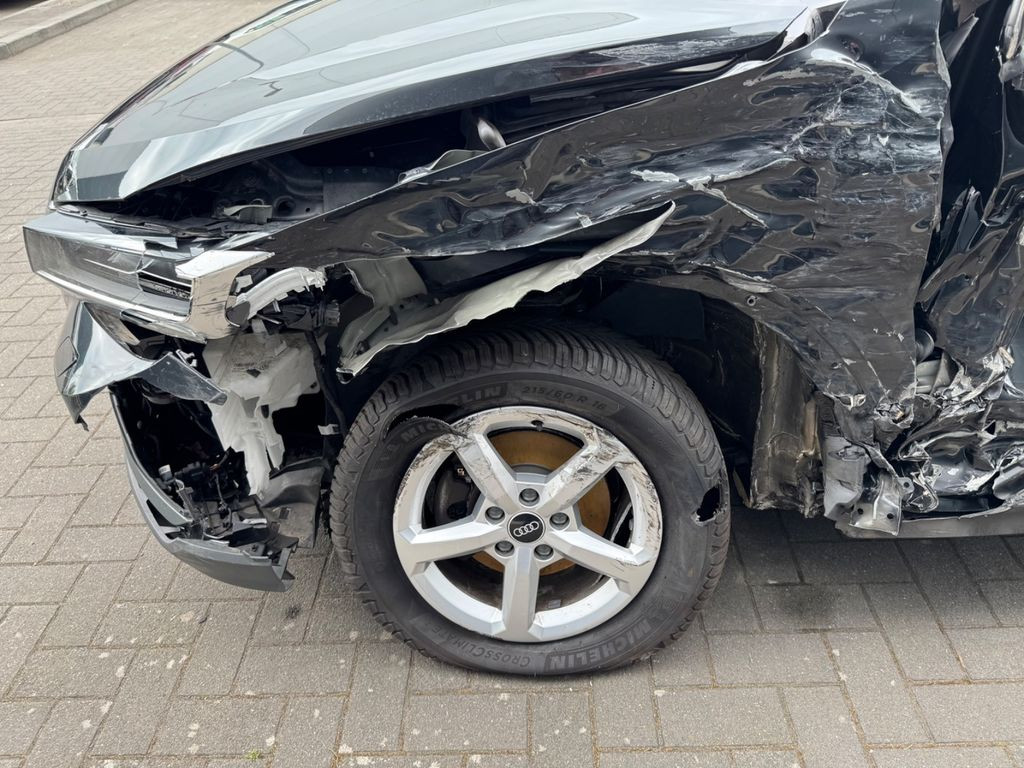 Audi Q2 30 TFSI  MMi
