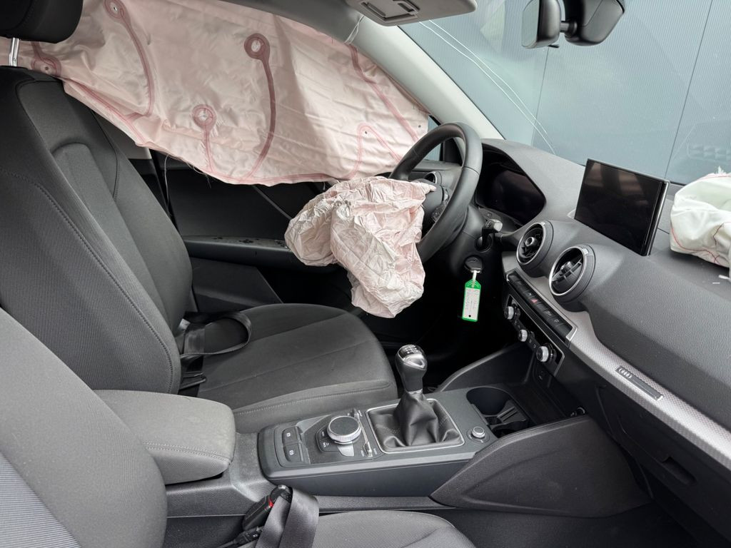 Audi Q2 30 TFSI  MMi