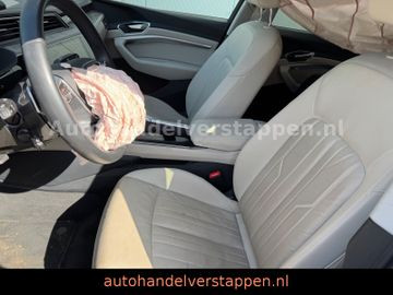 Audi E-tron 55 Quattro Advanced 300KW