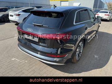 Audi E-tron 55 Quattro Advanced 300KW
