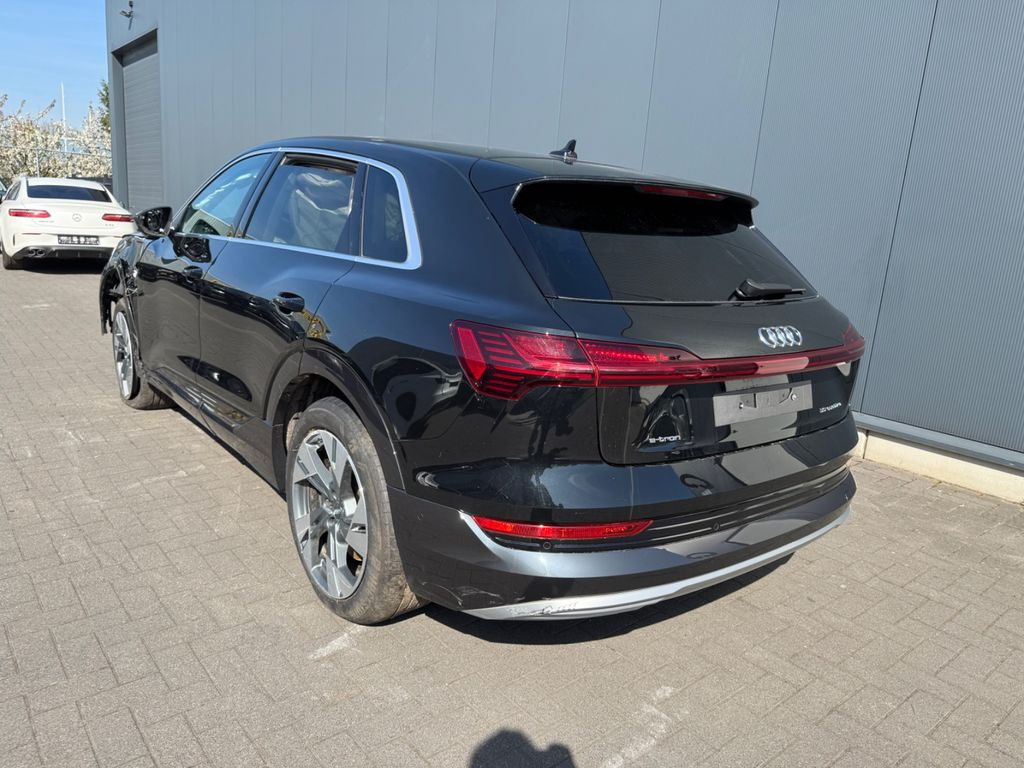 Audi E-tron 55 Quattro Advanced 300KW