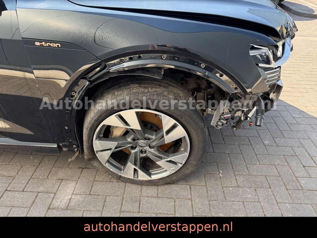 Audi E-tron 55 Quattro Advanced 300KW