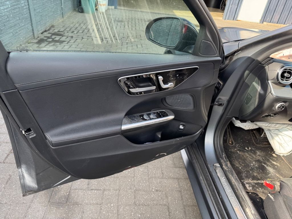 Mercedes-Benz C220 d Aut. AMG Sport/Night-Paket, Design Magno